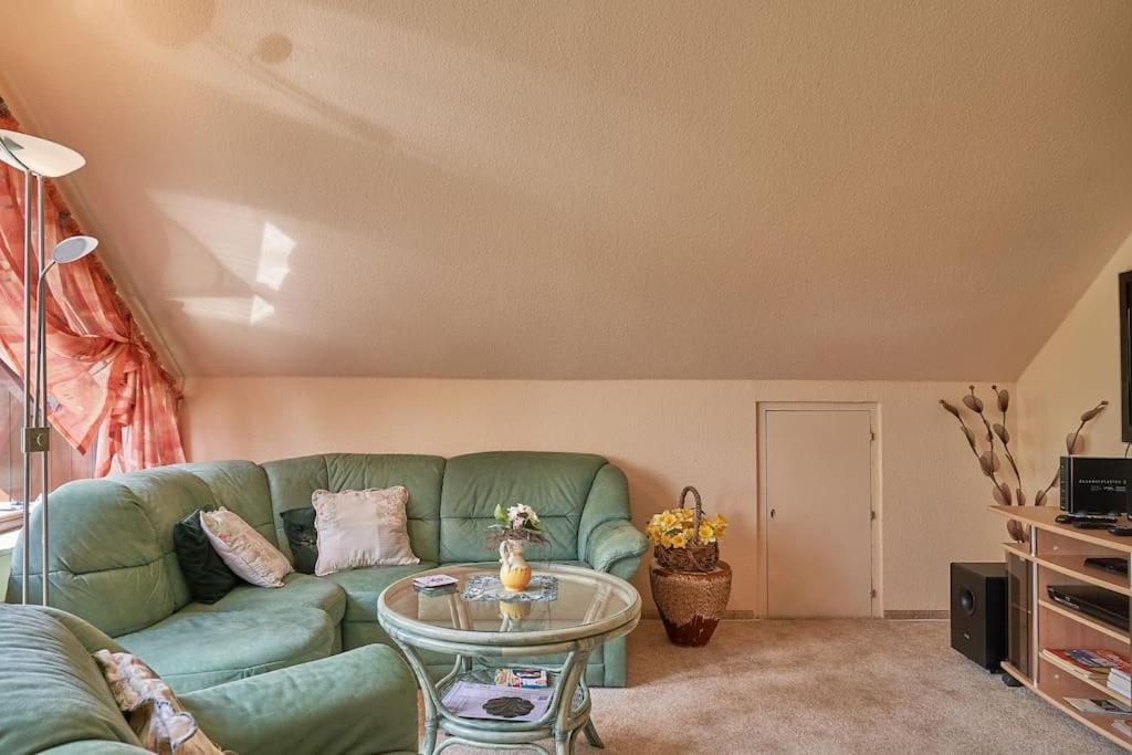 Ferienwohnung Am Stadtrand Von Berlin Neu Buch ภายนอก รูปภาพ