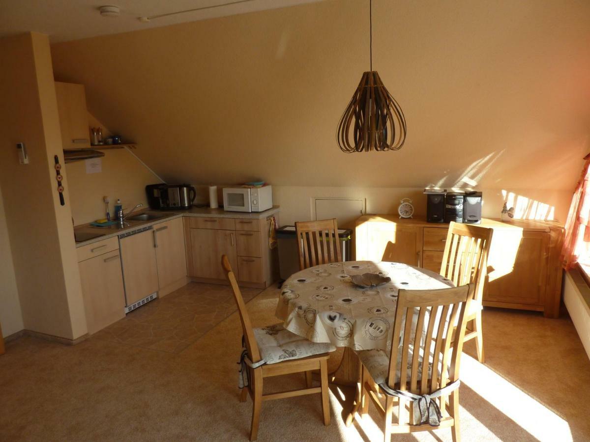 Ferienwohnung Am Stadtrand Von Berlin Neu Buch ภายนอก รูปภาพ